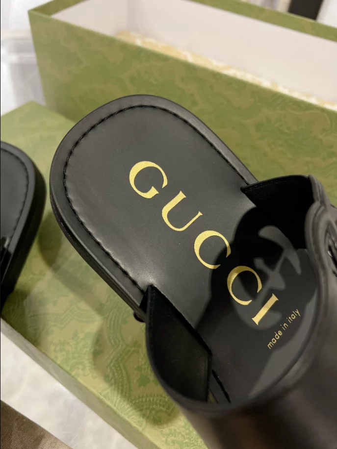 GUCCI SANDAL – GSL044