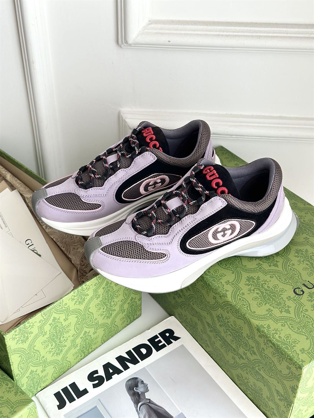 GUCCI RUN SNEAKERS – GCC120