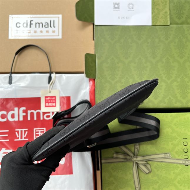 GUCCI CROSS BAG FABRIC MESSENGER BAG – BG050