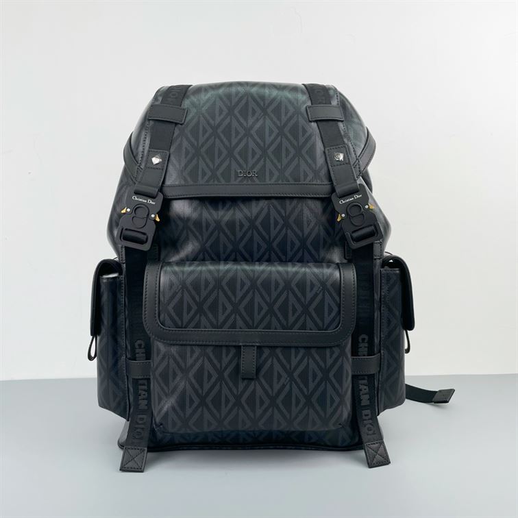 DIOR HIT THE ROAD BACKPACK – DIO035