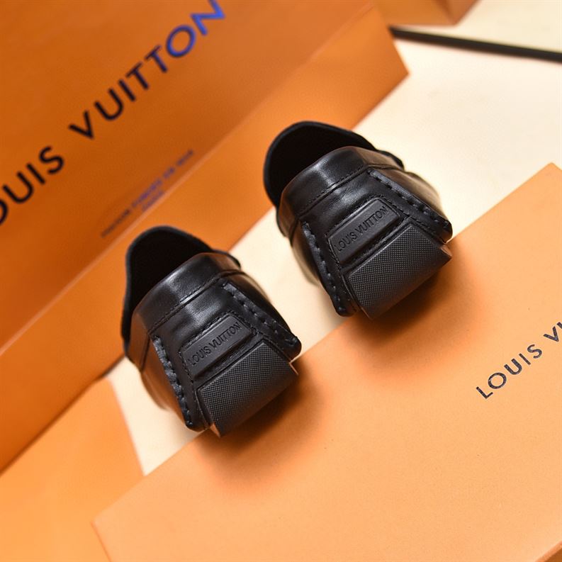 LOUIS VUITTON MOCCASIN – VL034