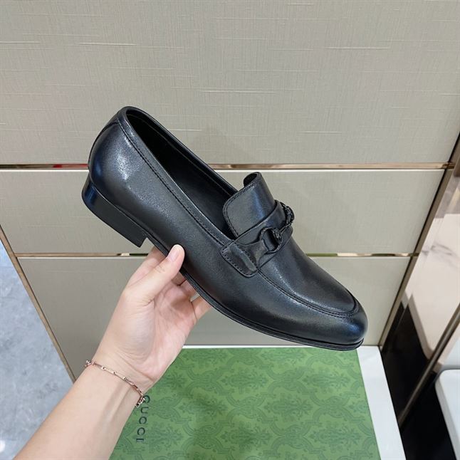 GUCCI HORSEBIT LEATHER LOAFER – GL050