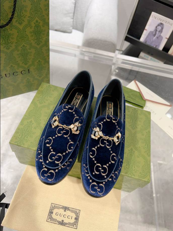 Gucci Jordaan Velvet Blue Leather Loafer – GL075