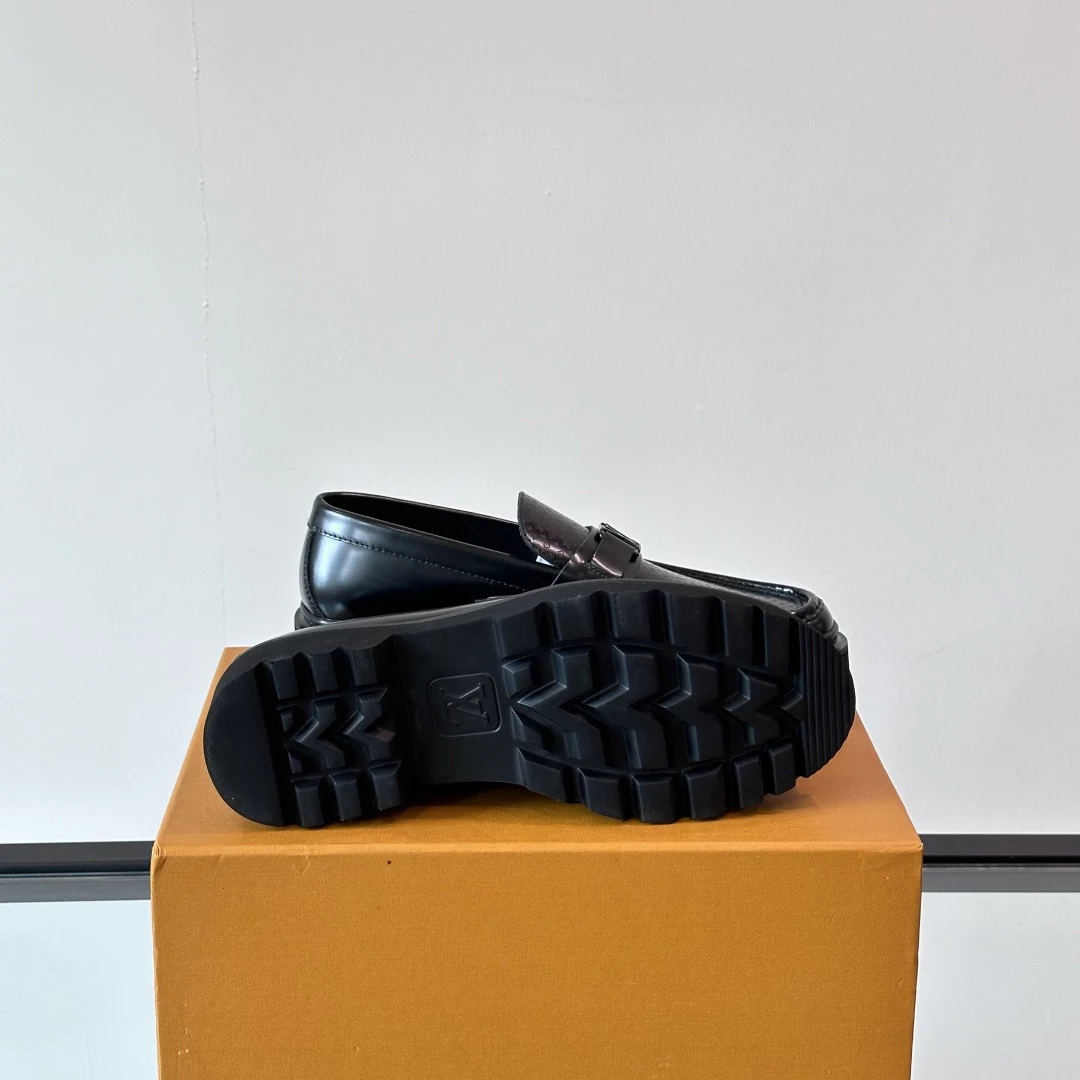 MAJOR LOAFERS BLACK LEATHER – VL042