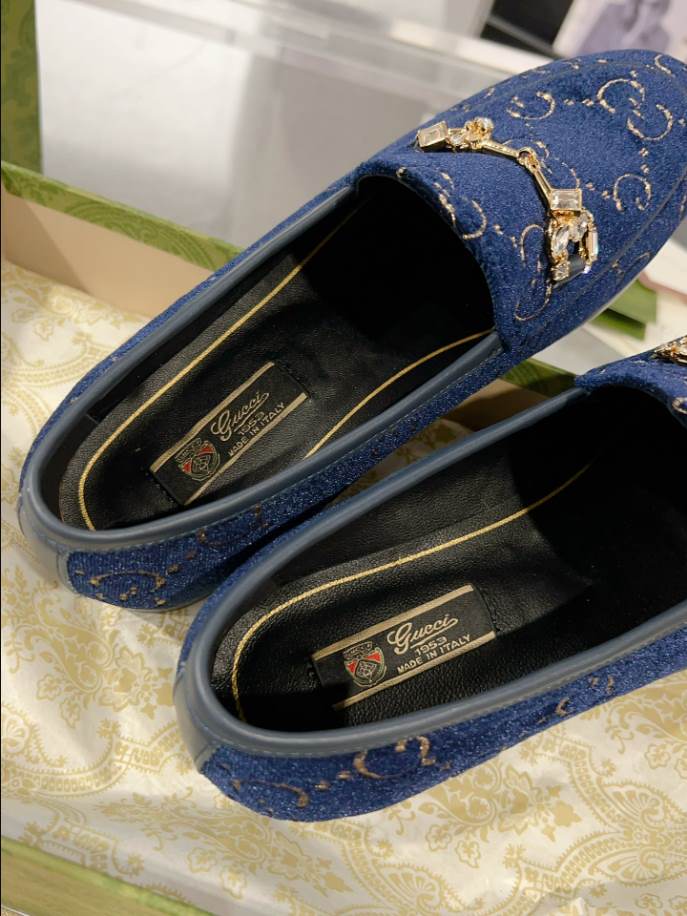 Gucci Jordaan Velvet Blue Leather Loafer – GL075