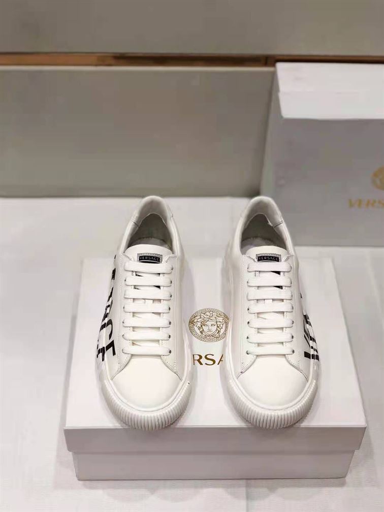 VERSACE GRECA LOGO SNEAKERS – VSS012