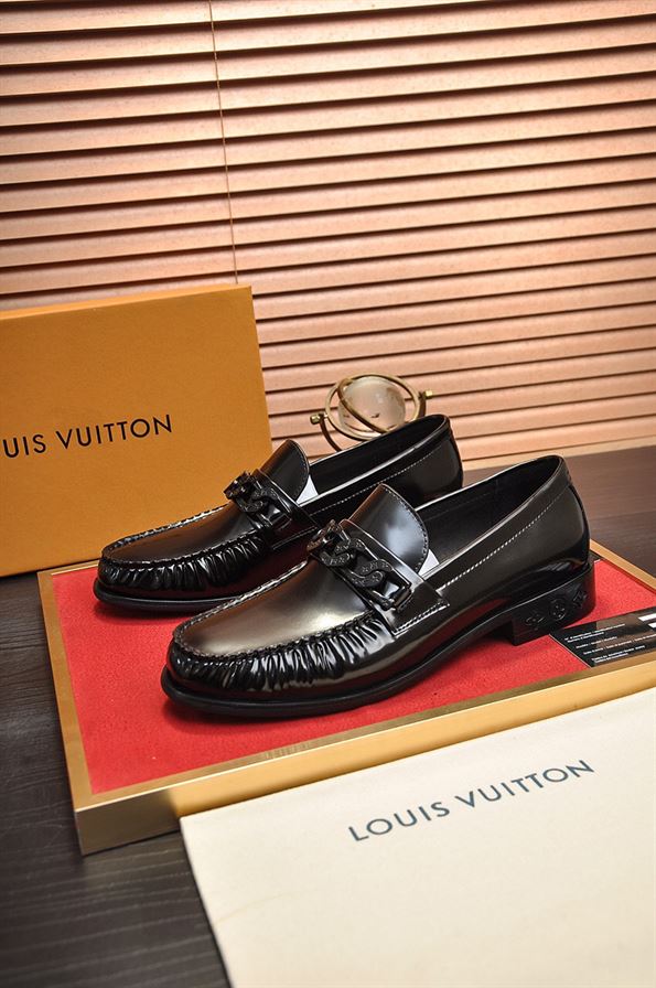 LOUIS VUITTON LOAFER LOAFER – VL019