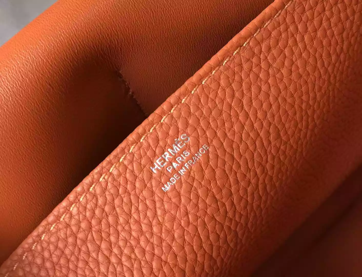 Hermes Halzan 31cm Bag In Orange Clemence Leather – HW096