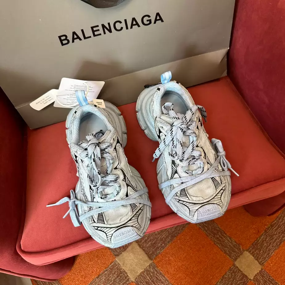 BALENCIAGA MEN’S 3XL SNEAKER – BLA101