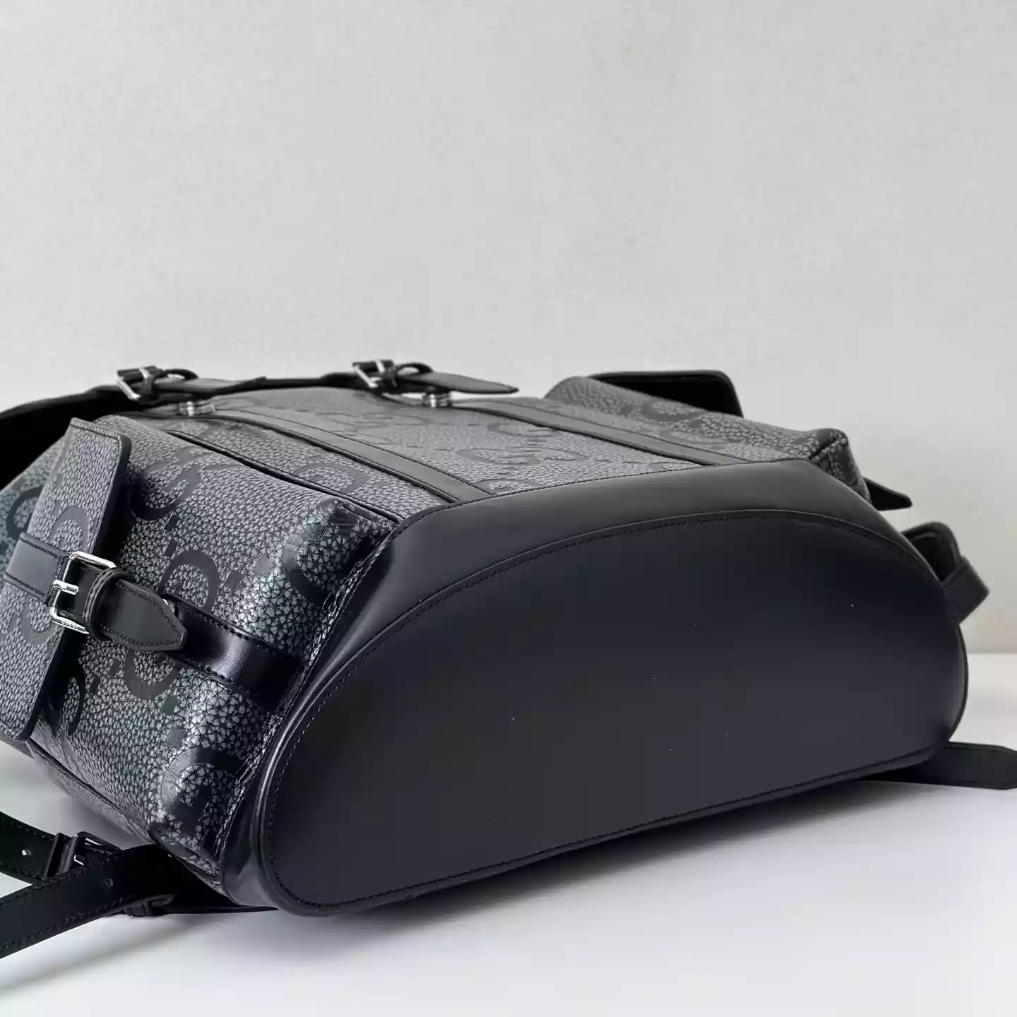 GG jumbo large backpack in grey and black GG leather – BG076