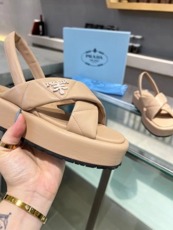 PRADA FLATFORM SANDALS IN BEIGE QUILTED NAPPA LEATHER – PSD042