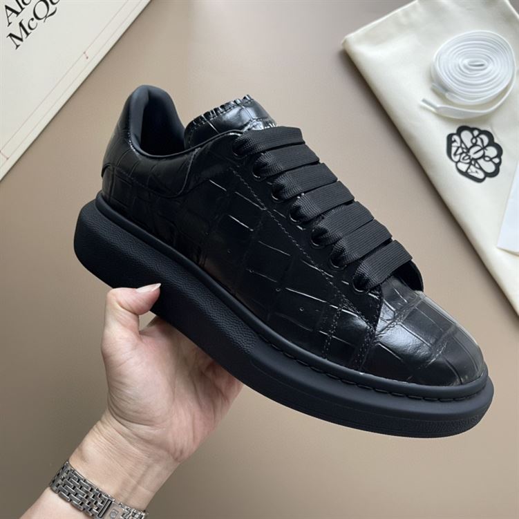 ALEXANDER MCQUEEN ALL-OVER STAMPED CROCODILE SNEAKERS – ALD019