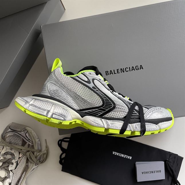 BALENCIAGA 3XL SNEAKER – BLA085