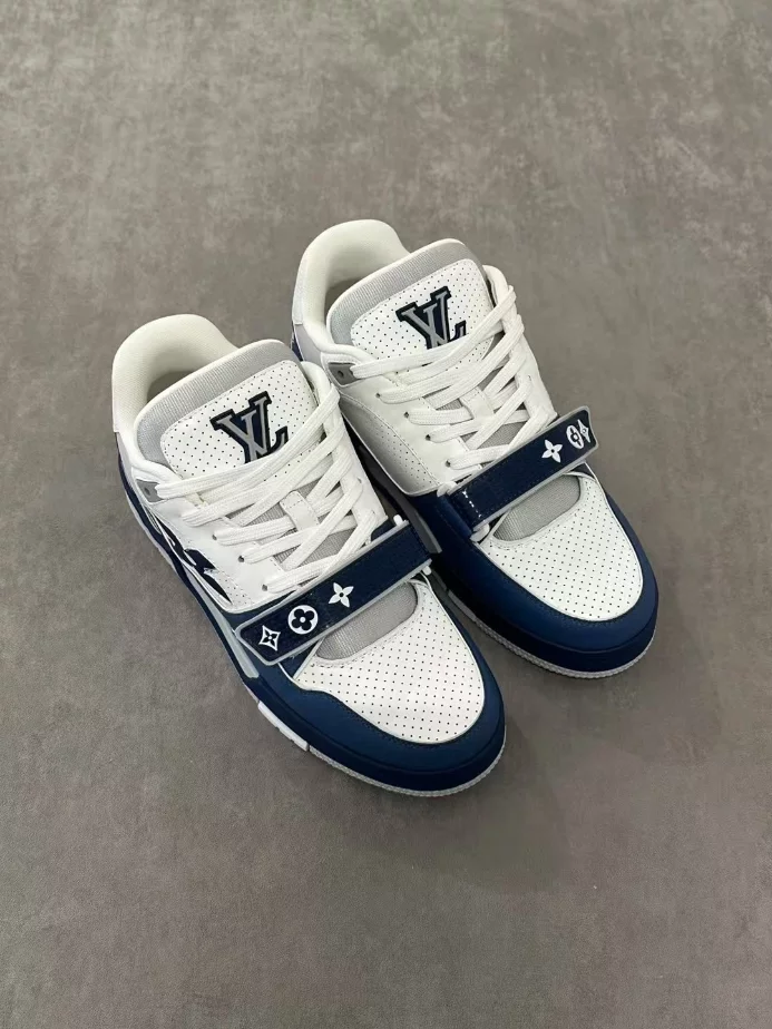 LOUIS VUITTON TRAINER SNEAKER – LVS246