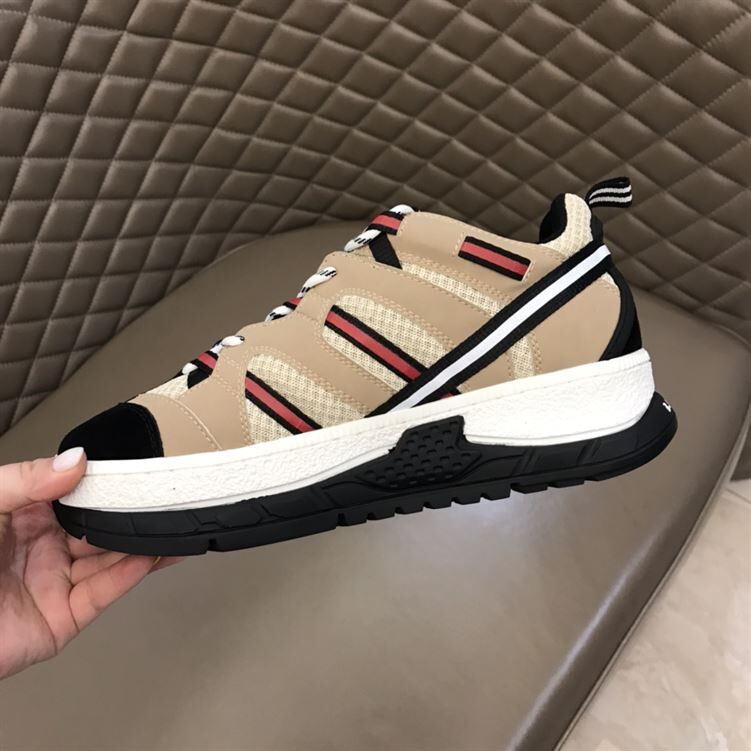 BURBERRY UNION SNEAKERS – BBR018