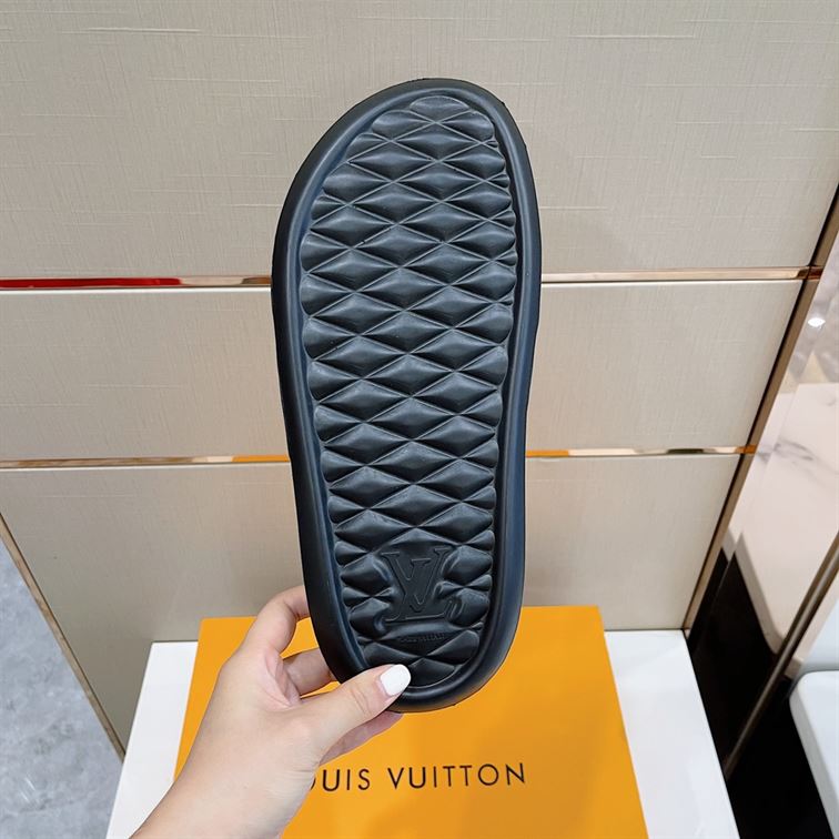 LOUIS VUITTON WATERFRONT MULE – LVSD033