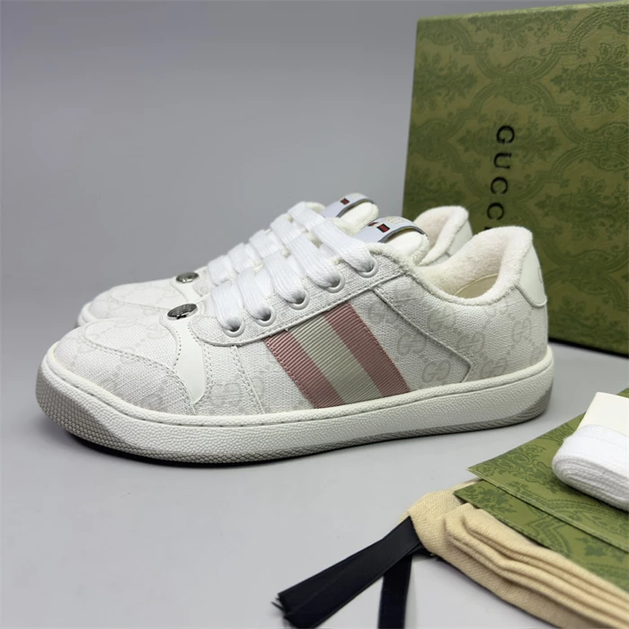 WOMEN’S SCREENER SNEAKER – GCC279