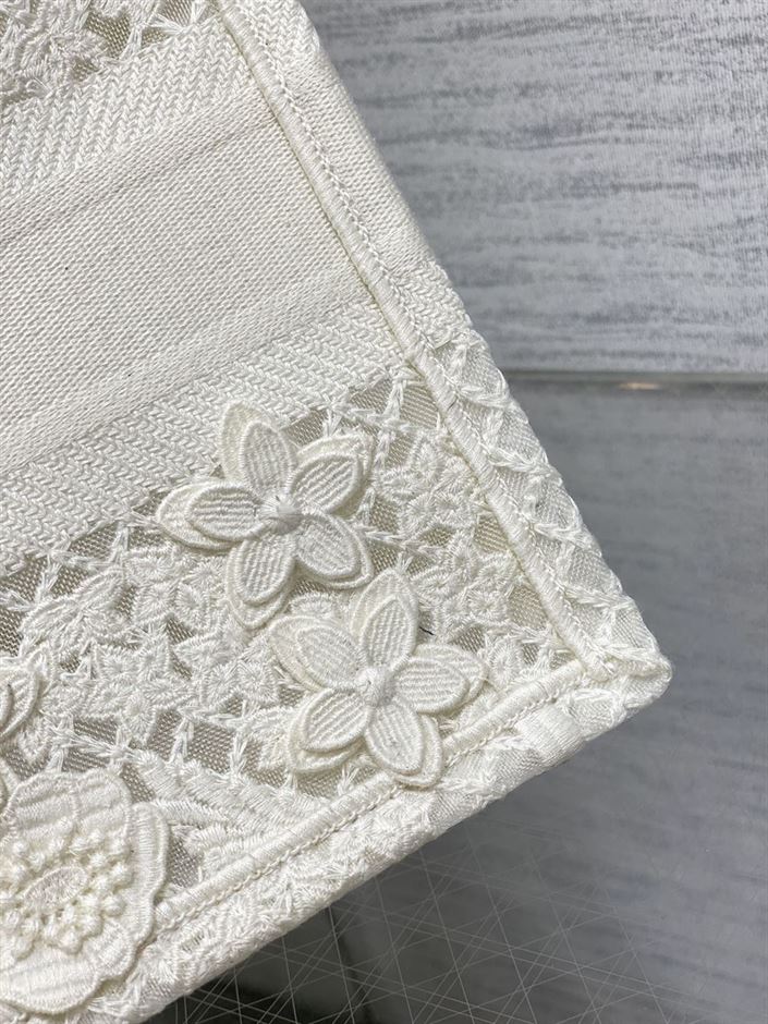 DIOR TOTE BOOK WHITE BAG – DOB029