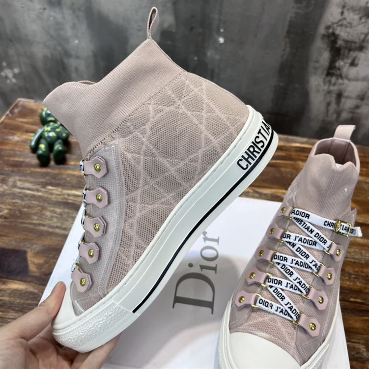 DIOR WALK’N’DIOR SNEAKER – DO120