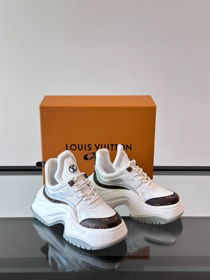 Louis Vuitton Archlight Sneaker – LVS219
