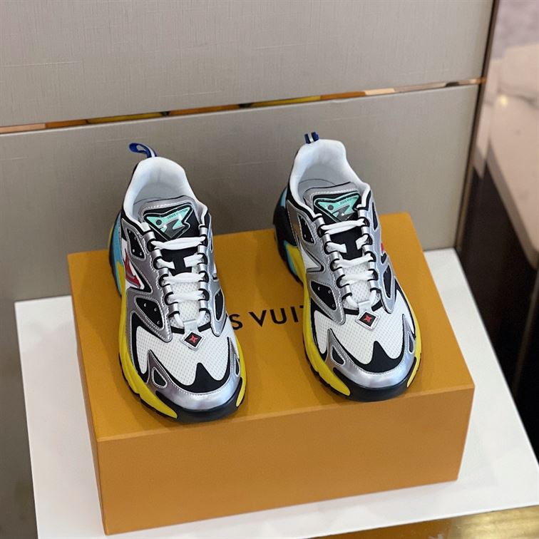 LOUIS VUITTON RUNNER TATIC SNEAKER – LVS025