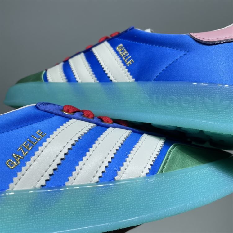 GUCCI X ADIDAS GAZELLE LOW-TOP SNEAKERS IN LIGHT BLUE – GCC029