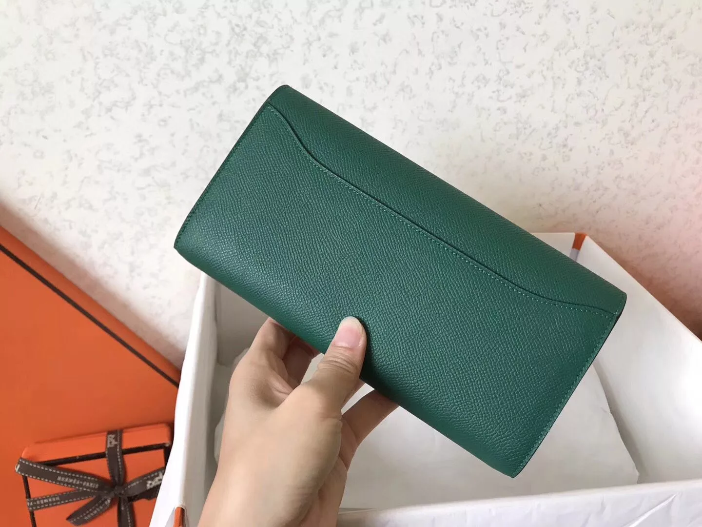 Hermes Constance Long Wallet In Malachite Epsom Leather – HW184