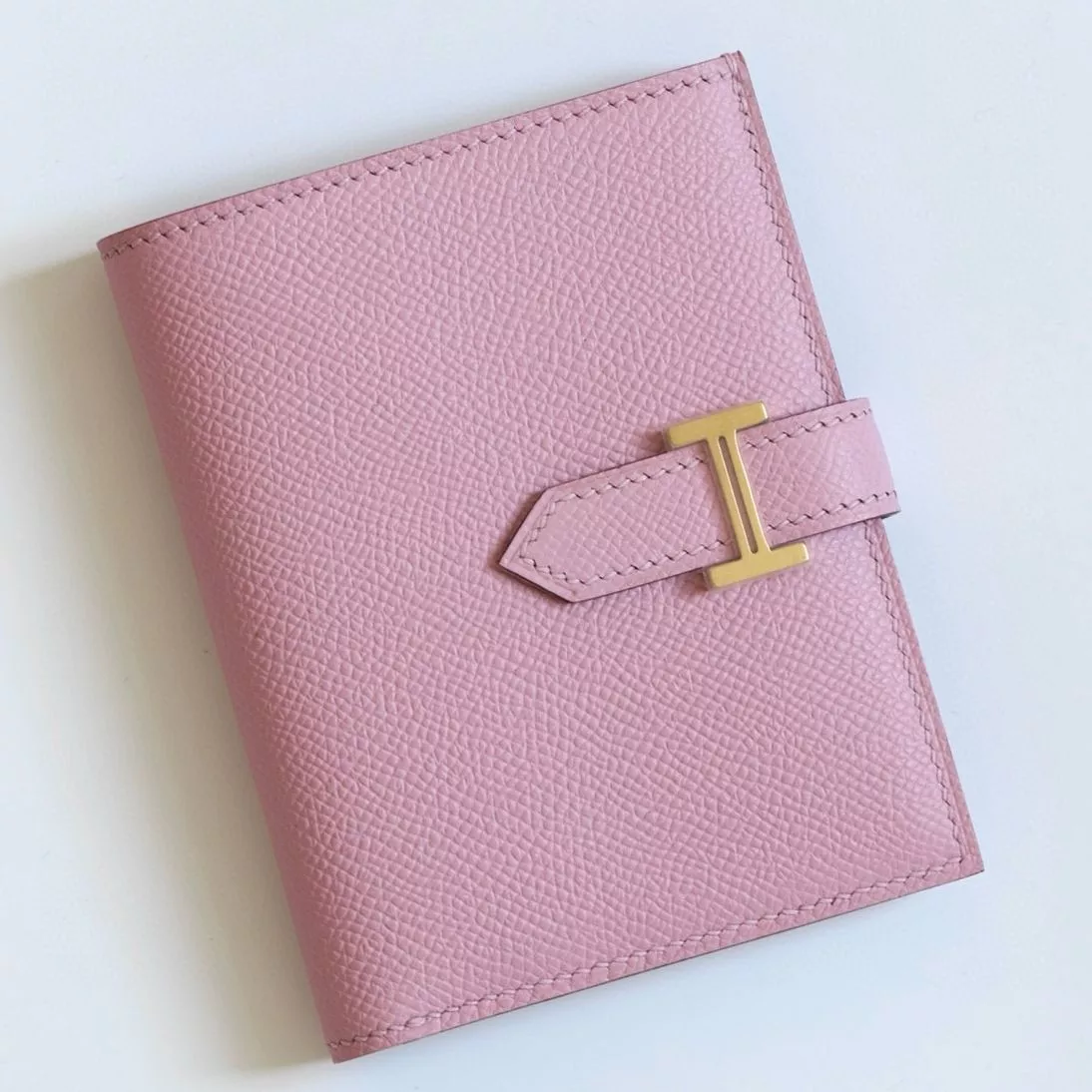 Hermes Bearn Compact Handmade Wallet in Mauve Sylvestre Epsom Calfskin – HW139