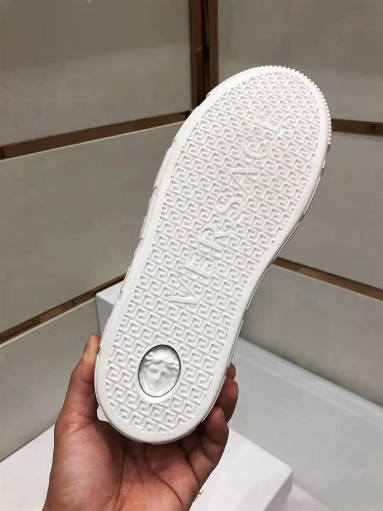 VERSACE GRECA LOGO SNEAKERS – VSS012