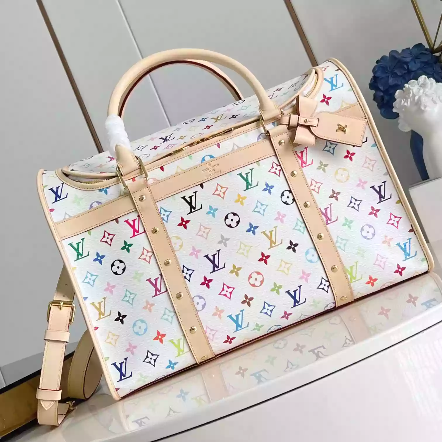 LV X TM DOG BAG AUTRES TOILES MONOGRAM M13741 – LW381