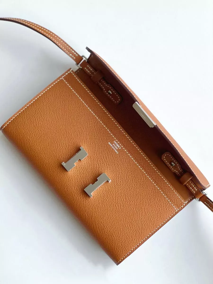 Hermes Constance To Go Wallet in Gold Epsom Calfskin – HW181