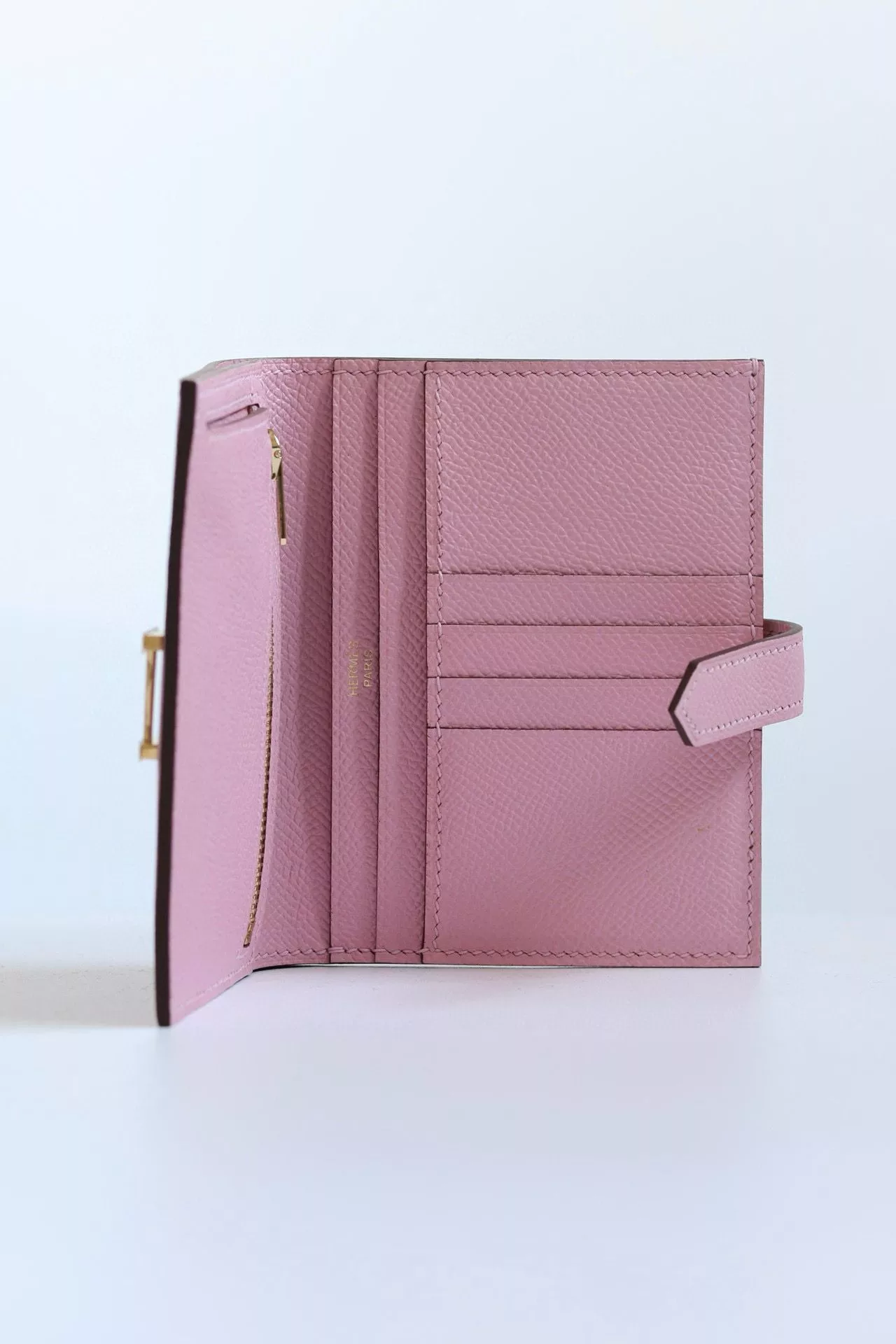 Hermes Bearn Compact Handmade Wallet in Mauve Sylvestre Epsom Calfskin – HW139