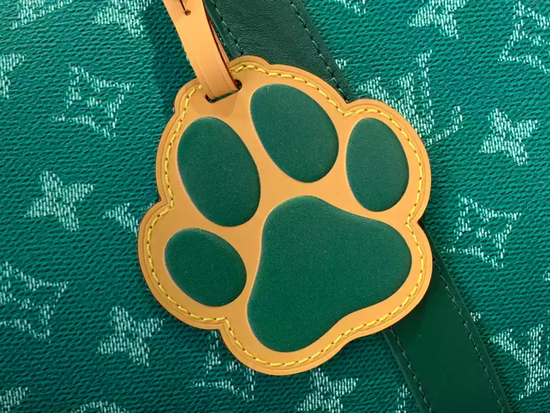 Louis Vuitton Keepall Bandoulière 50 Bag in Green – LW174