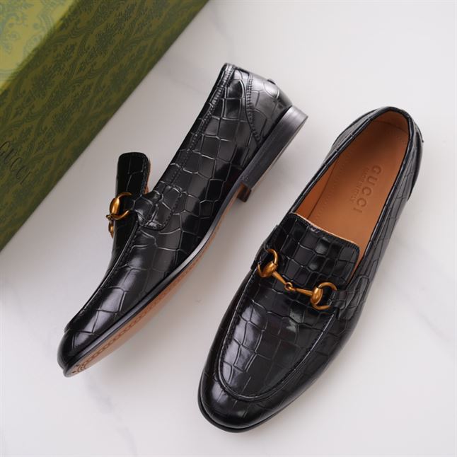 GUCCI JORDAAN CROCODILE LOAFER – GL015