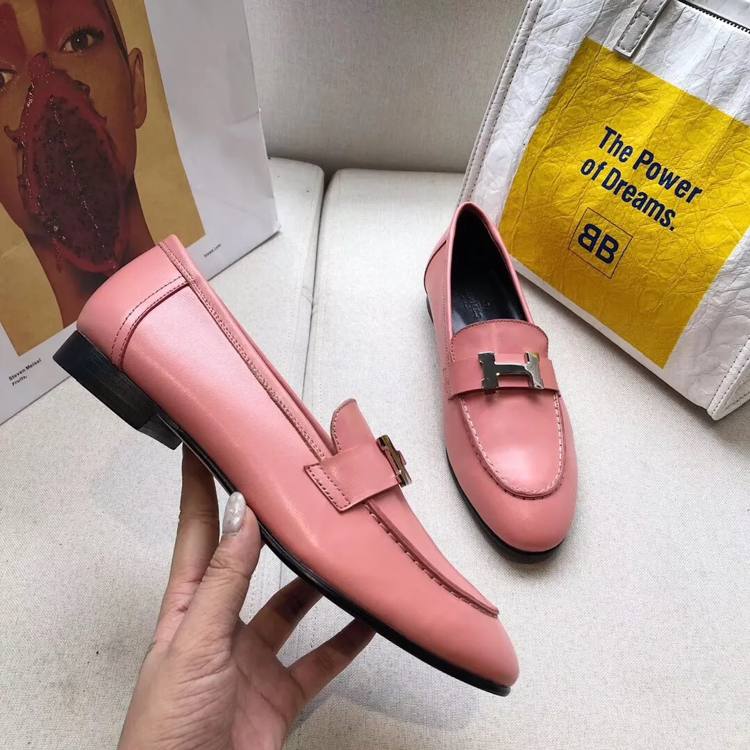 Hermes Women’s Paris Loafers In Pink Goatskin – HM083
