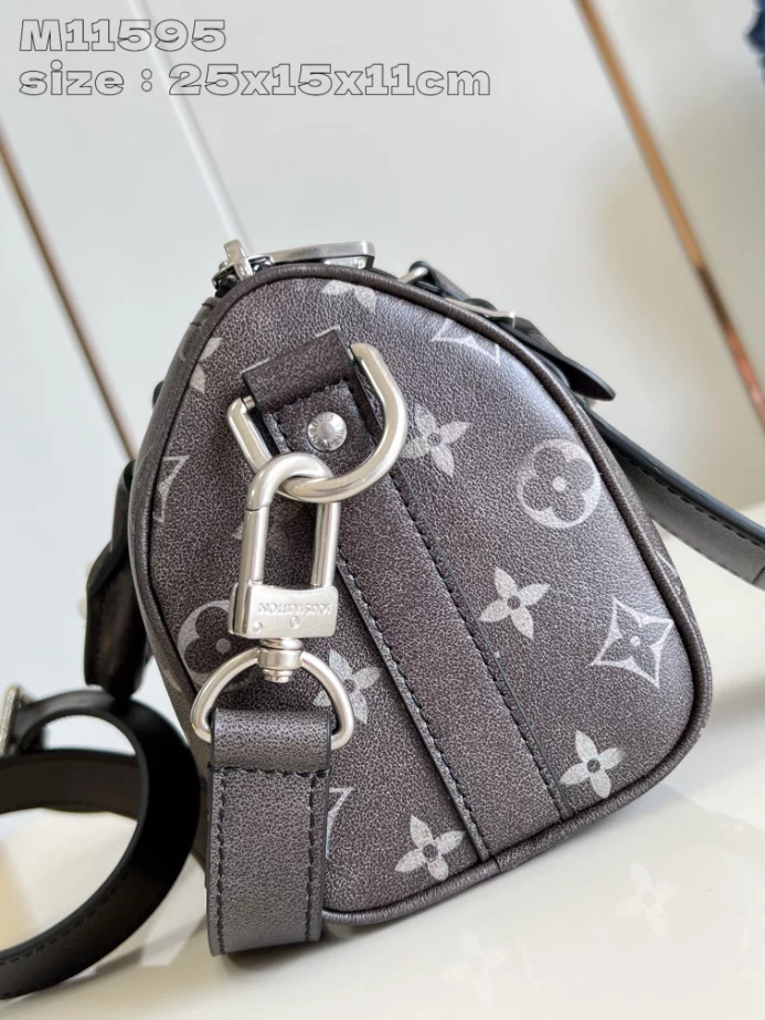 Louis Vuitton Keepall Bandoulière 25 Autres Cuirs Monogram – LW196
