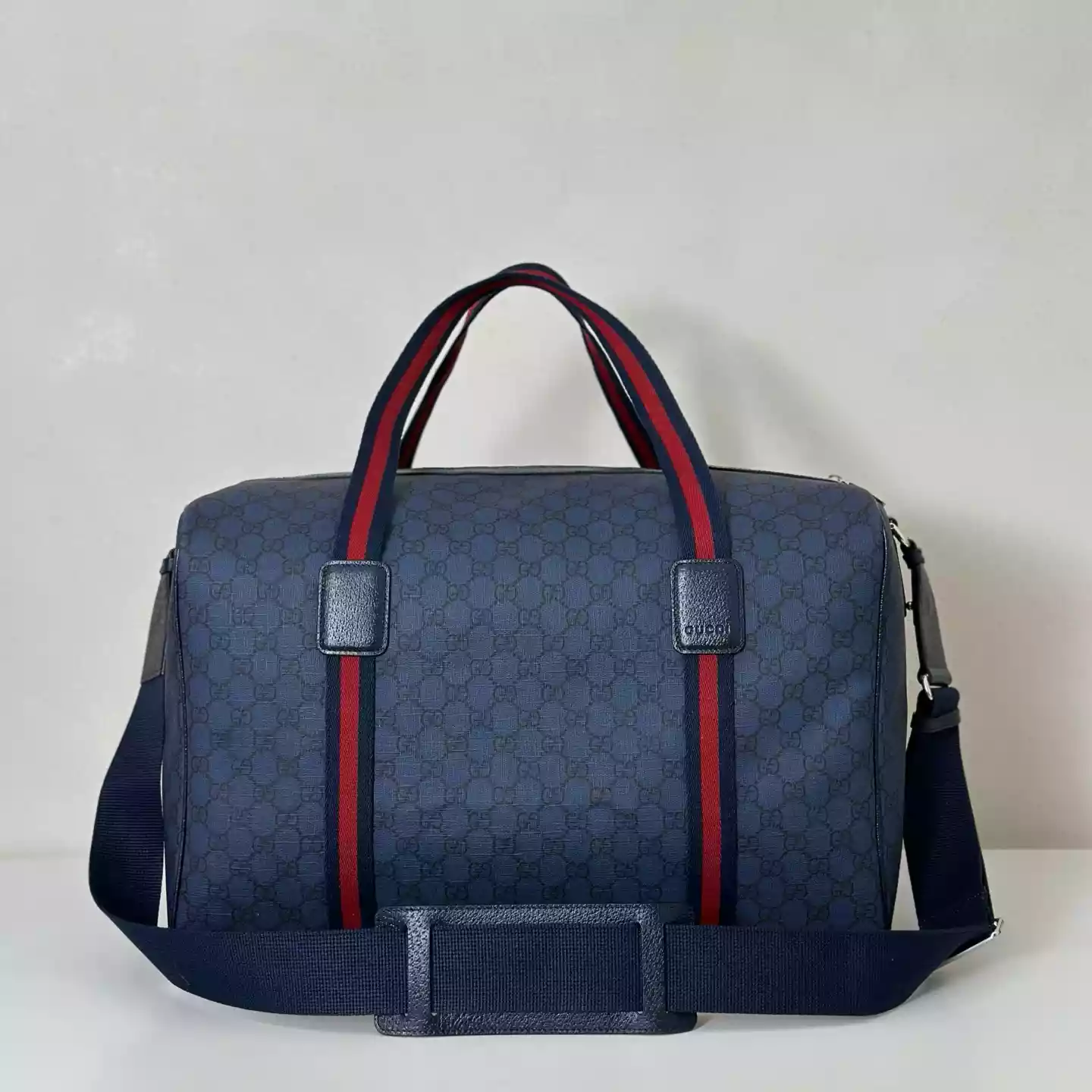 Medium duffle bag with Web in dark blue – BG068