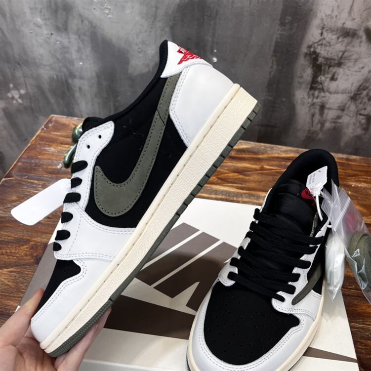 TRAVIS SCOTT X AIR JORDAN 1 LOW ”OLIVE” – NSN029