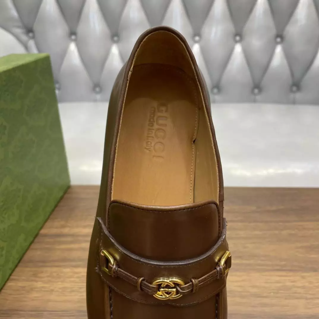 LEATHER LOAFERS WITH INTERLOCKING G IN BROWN – GL112