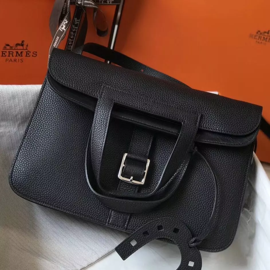 Hermes Halzan 31cm Bag In Black Clemence Leather – HW099