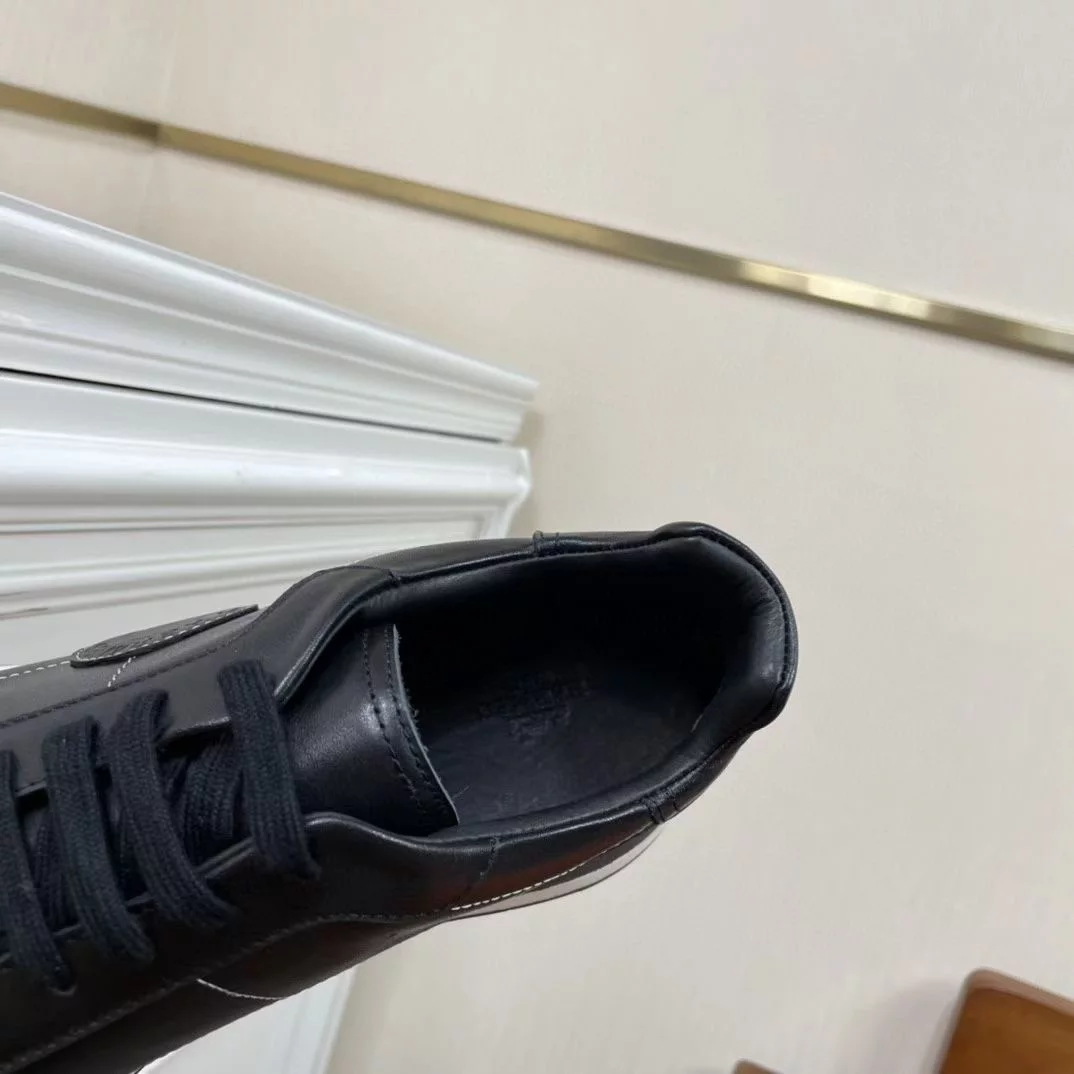 Hermes Men’s Drive Sneakers In Black Leather – HM033