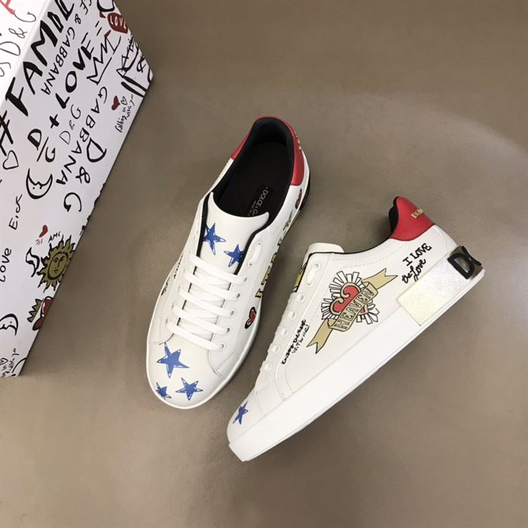 DOLCE & GABBANA LEATHER ROYAL LOVE PRINT SNEAKERS IN WHITE – DG007