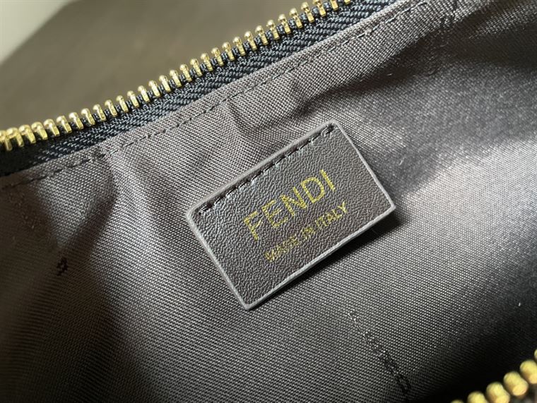 FENDIGRAPHY SMALL BROWN HOUNDSTOOTH WOOL BAG – F025