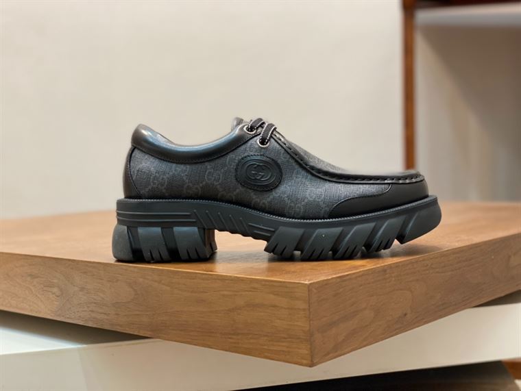 GUCCI GG SUPREME LACE-UP LOAFERS – GL029