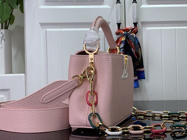LOUIS VUITTON CAPUCINES MINI PINK – LW106