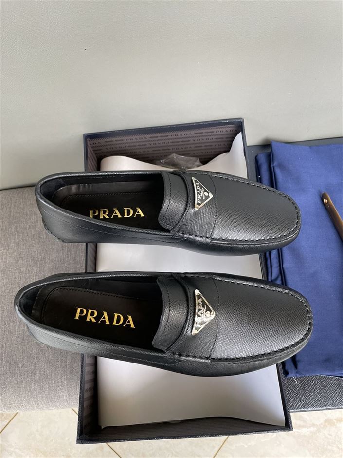 PRADA SAFFIANO LEATHER DRIVER – PRS036