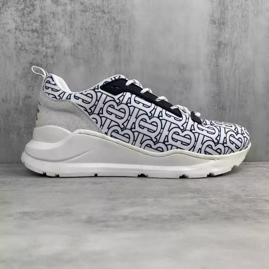BURBERRY PLATFORM SNEAKERS – BBR060