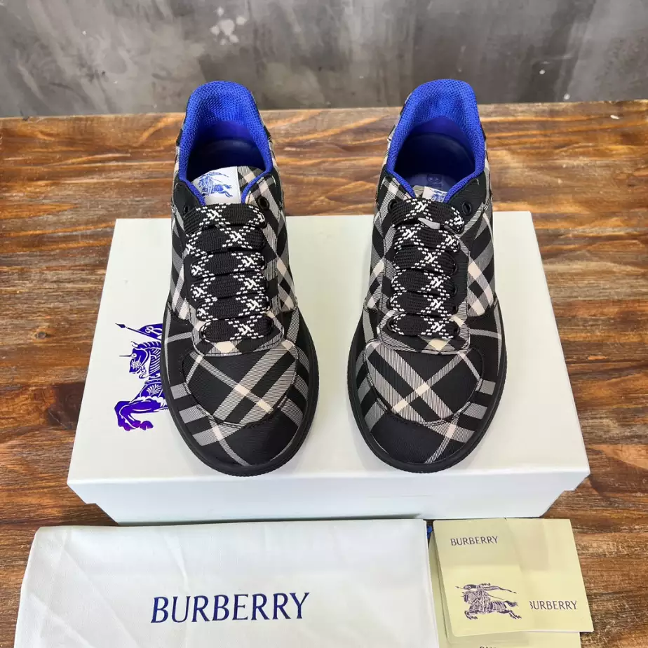 BURBERRY CHECK TERRACE SNEAKERS – BBR095
