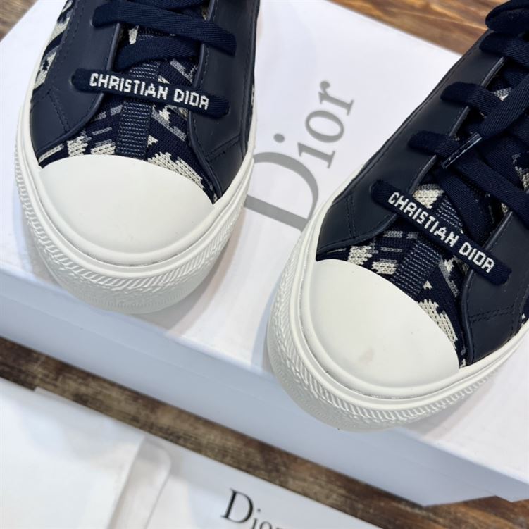 DIOR WALK’N’DIOR SNEAKER – DO119