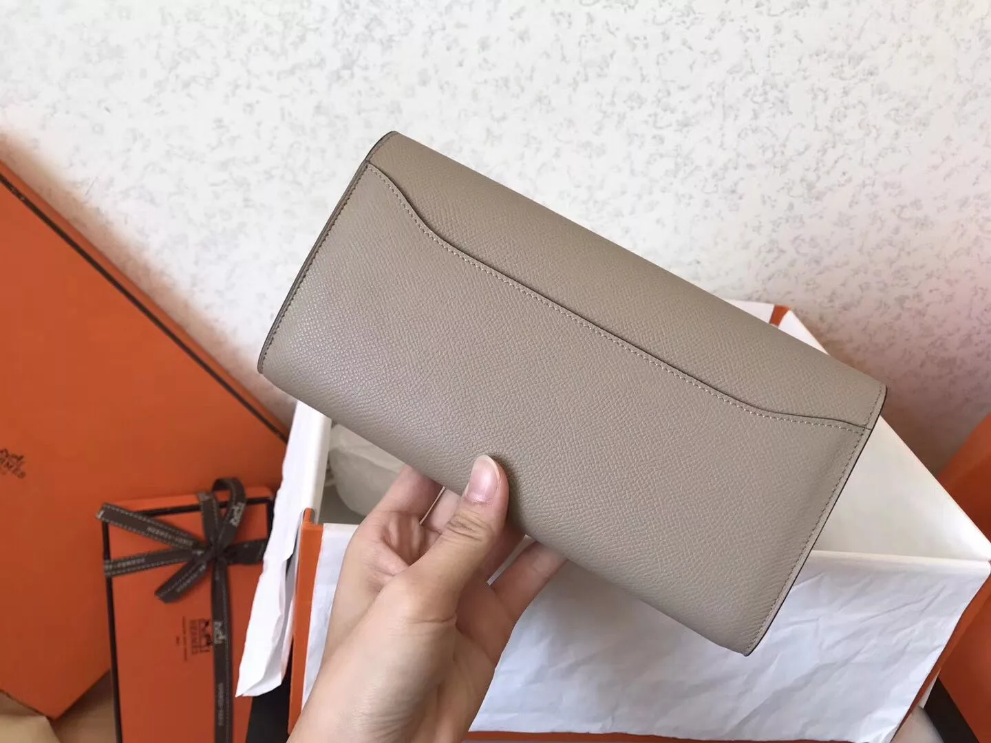 Hermes Constance Long Wallet In Grey Epsom Leather – HW183